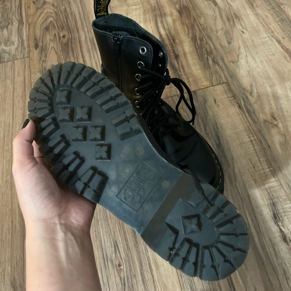 **SOLD** Doc Marten Platform Boots - Picture 7 of 10